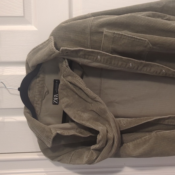 Zara crop courderoy jacket - Picture 2 of 4